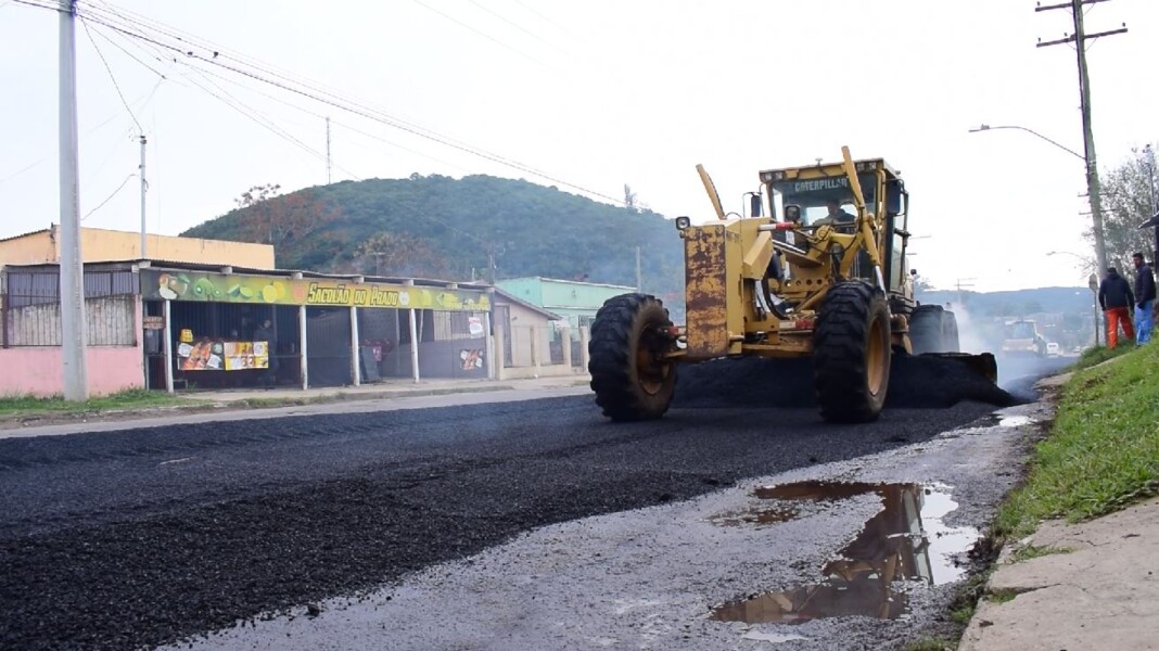 prefeito-acompanha-inicio-das-obras-de-pavimentacao-da-saldanha-da-gama