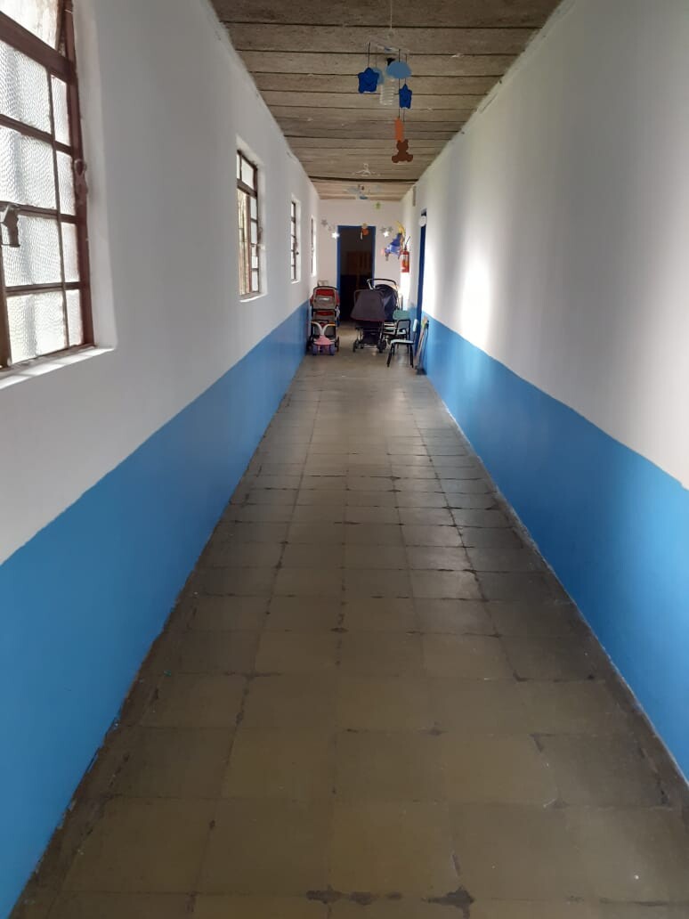 mais-escolas-recebem-pintura-interna