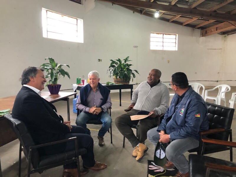 prefeito-realiza-agendas-na-81-expofeira