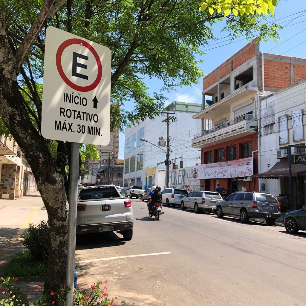 projeto-piloto-do-estacionamento-rotativo-inicia-no-municipio