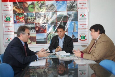 prefeito-recebe-convite-para-participar-de-reuniao-do-comite-de-fronteira