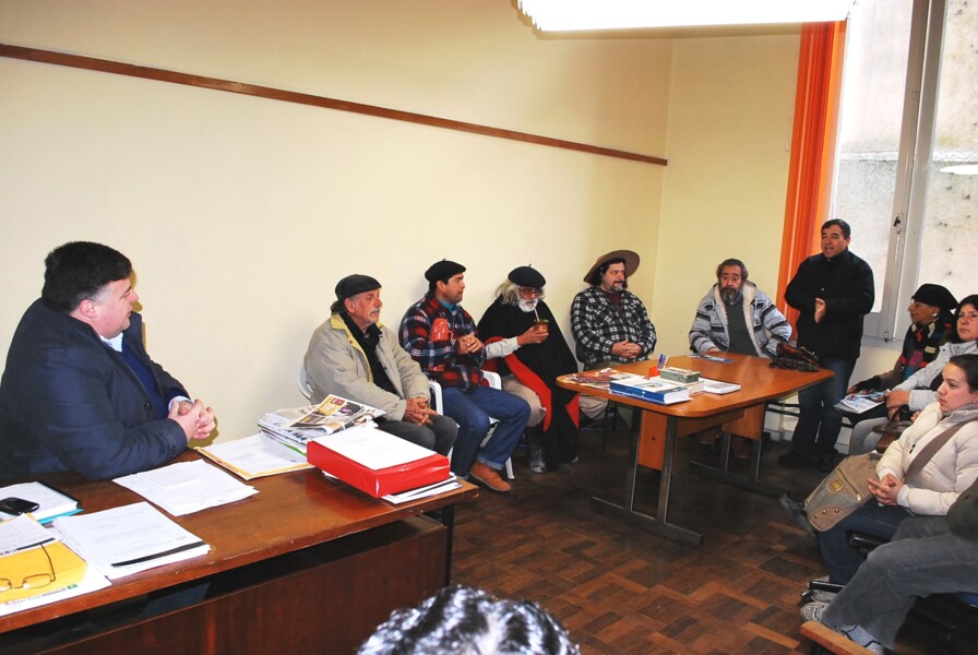 secretaria-implanta-sistema-de-cadastro-informatizado