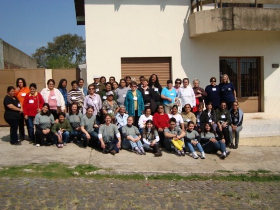 centro-de-referencia-realiza-atividades-de-recreacao-com-criancas