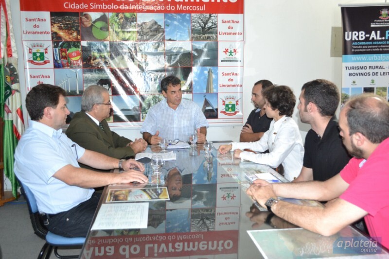 diretores-confirmam-interesse-de-investir-em-livramento