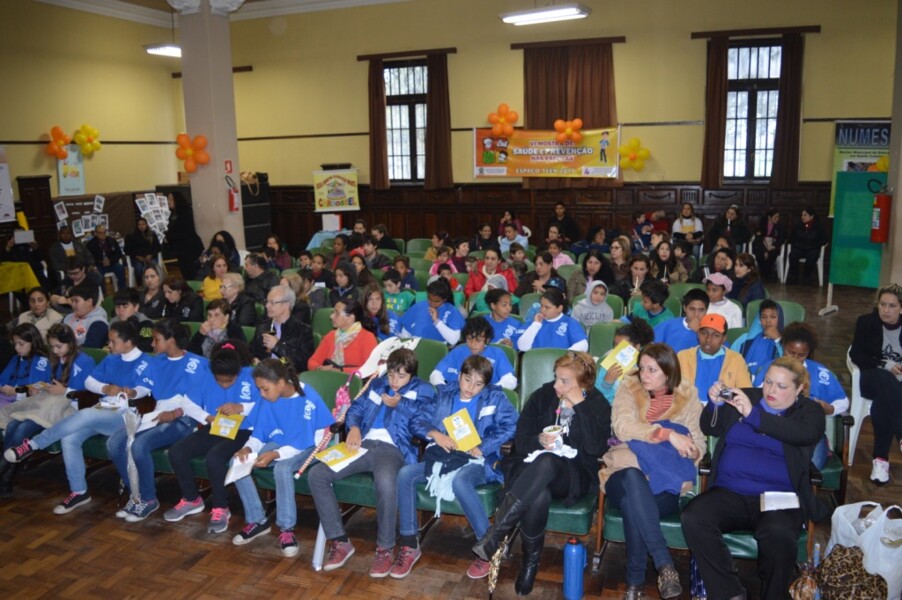 sucesso-marca-a-vi-mostra-municipal-do-espaco-teen-e-i-mostra-regional-do-programa-saude-na-escola