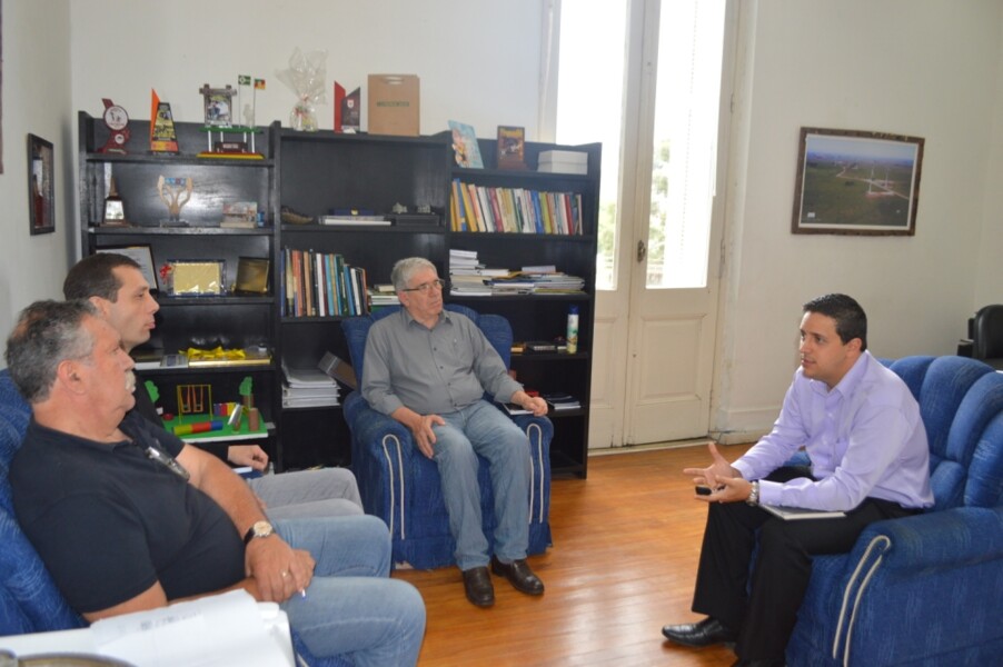 executivo-recebe-visita-do-gerente-de-operacoes-do-senai
