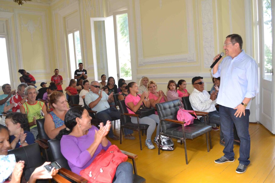 glauber-lima-anuncia-entrega-das-30-casas-do-loteamento-nova-morada