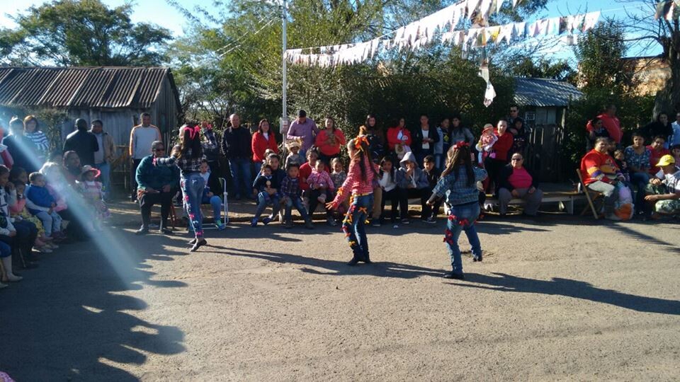 emei-ney-vares-albornoz-promove-arraial