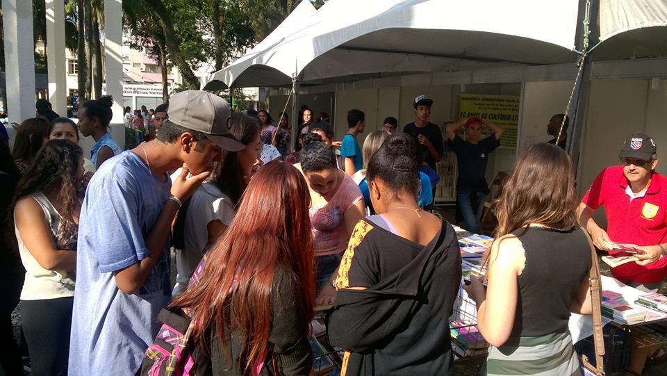 sucesso-marca-a-feira-do-livro-do-municipio