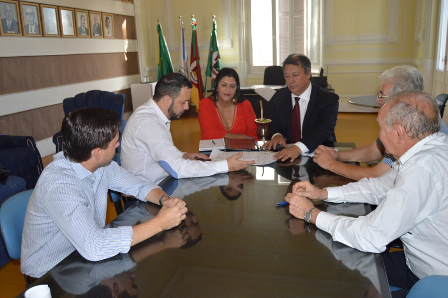 representantes-do-sindi-transportes-apresentam-projeto-de-investimento