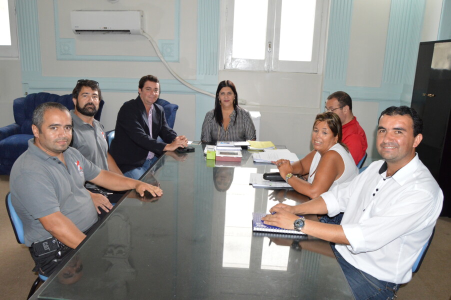 sala-do-investidor-recebeu-empresa-de-luminarias