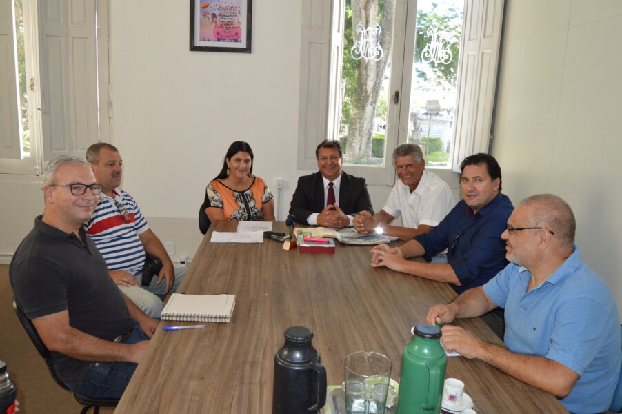 50-empregos-entram-em-pauta-na-sala-do-investidor