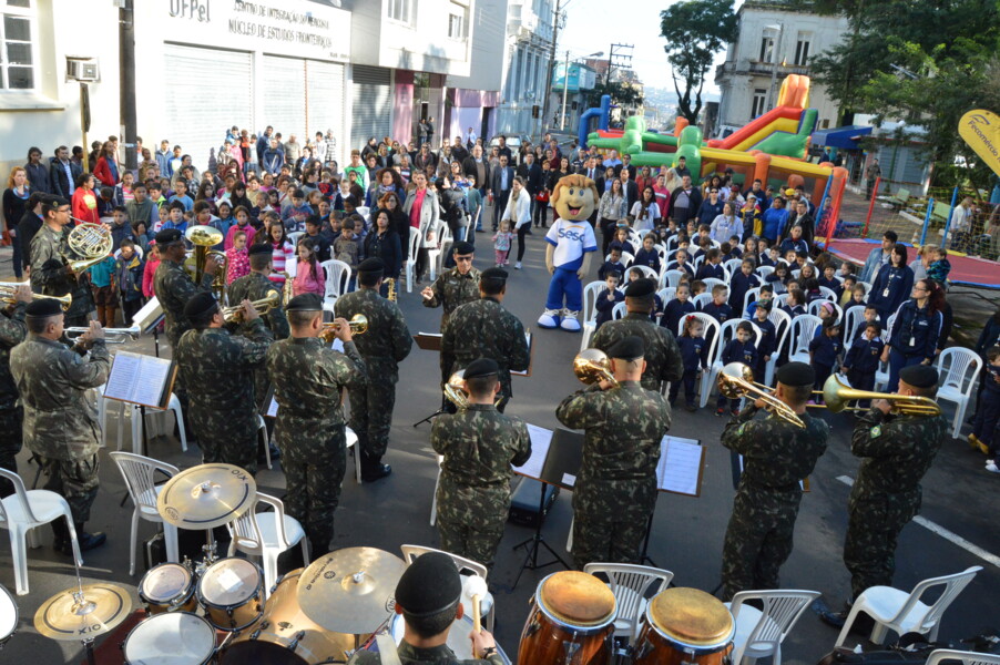recrearte-oferece-cultura-nos-arredores-da-praca-general-osorio