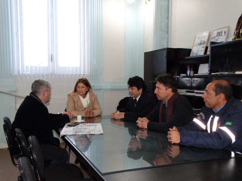 diretoria-do-detran-rs-e-recebida-na-prefeitura