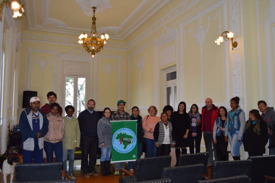 executivo-continua-debate-sobre-coleta-seletiva-solidaria