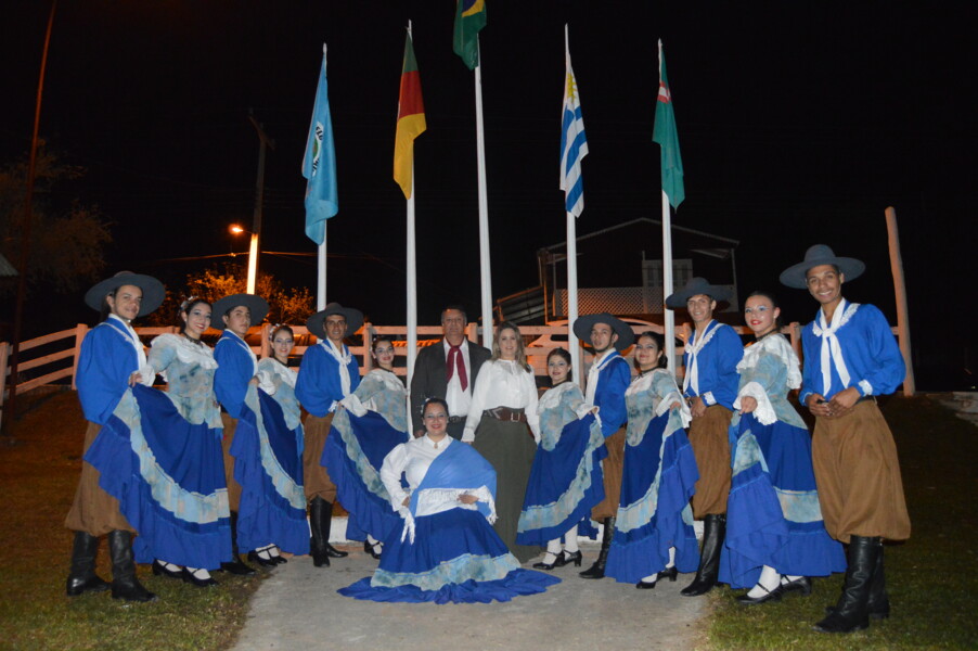 grupo-municipal-de-dancas-da-continuidade-a-agenda-de-apresentacoes