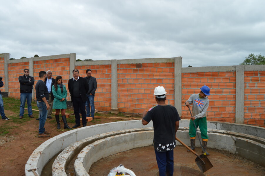 prefeito-visita-instalacoes-do-pac-i