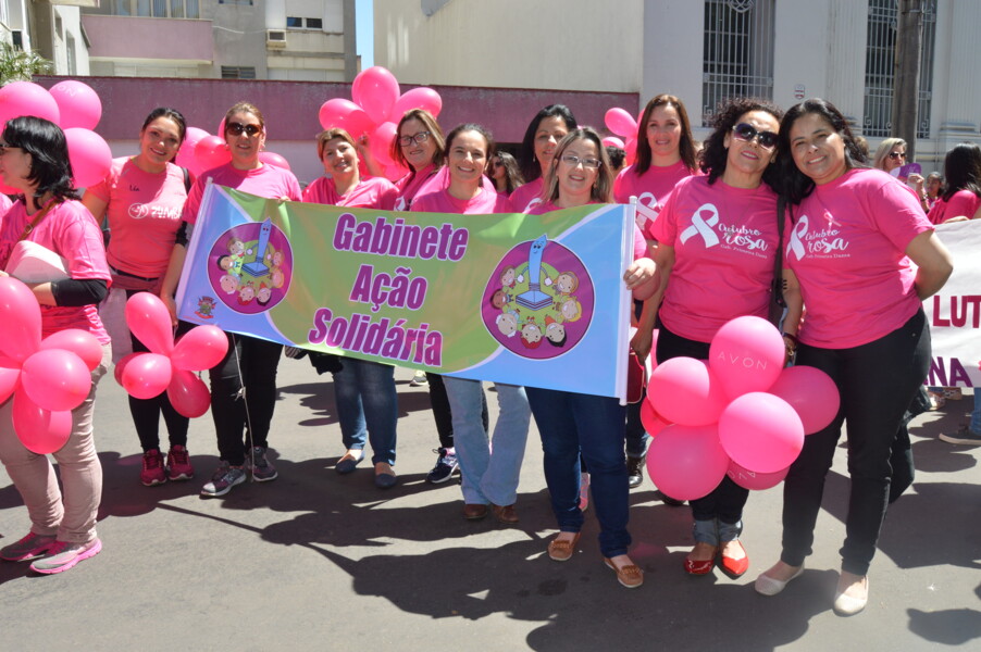 gabinete-da-primeira-dama-participa-de-caminhada-do-outubro-rosa