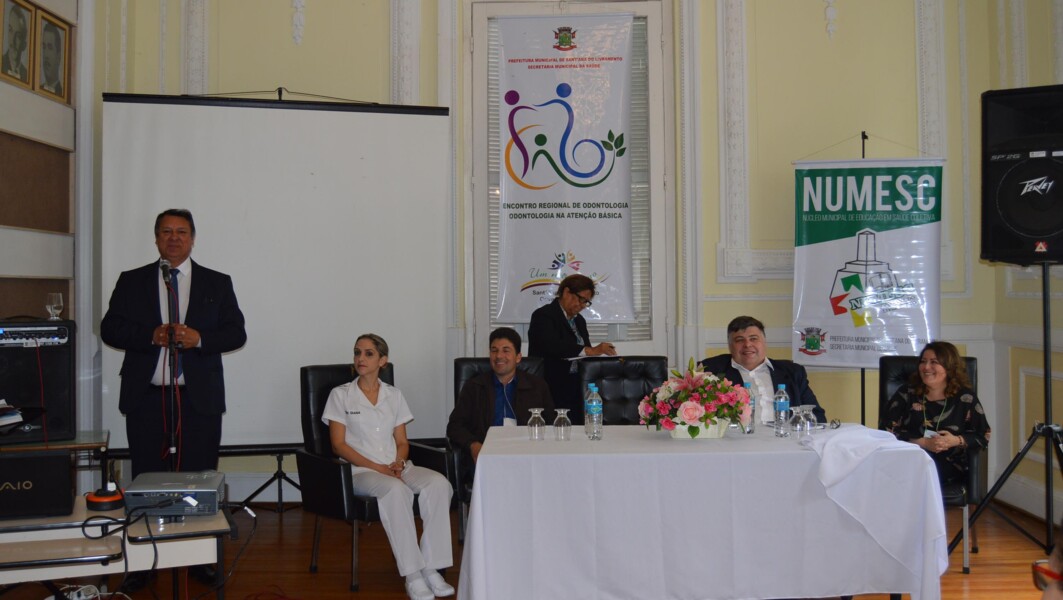 secretaria-da-saude-promove-encontro-regional-com-profissionais-da-odontologia-da-rede-basica