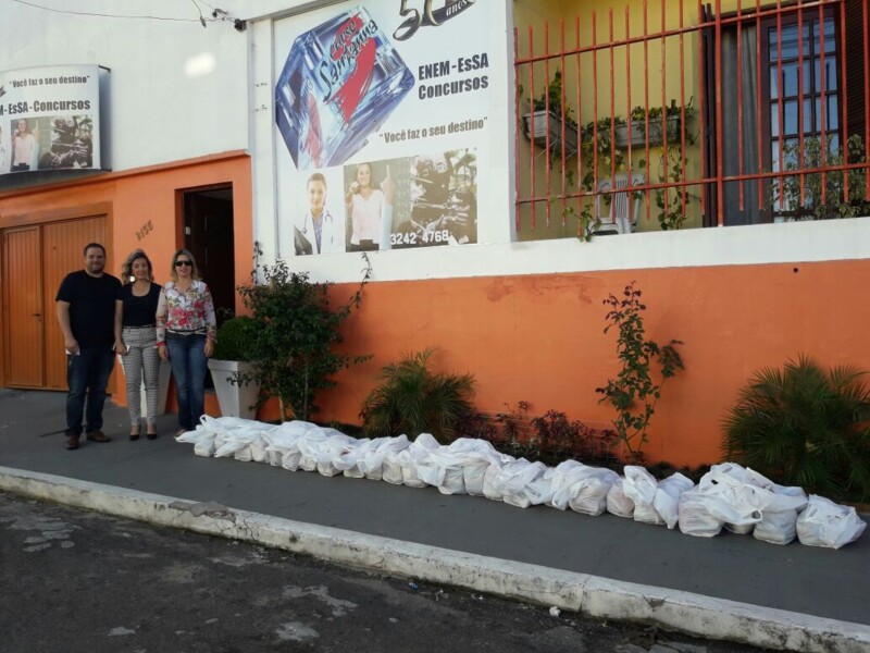 gabinete-acao-solidaria-recebe-doacao-de-200-kg-de-alimentos