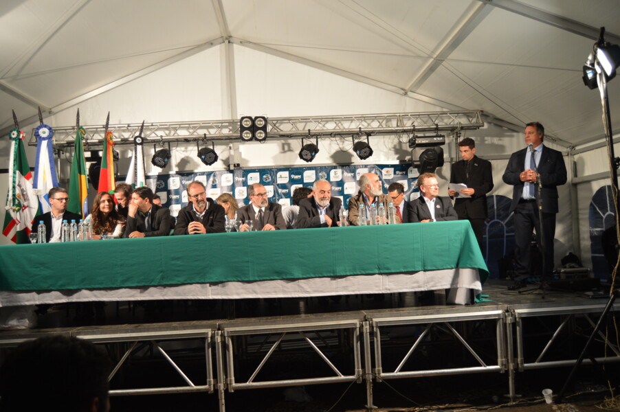 com-grande-publico-abertura-do-siepe-aconteceu-na-noite-de-ontem-21-no-parque-internacional