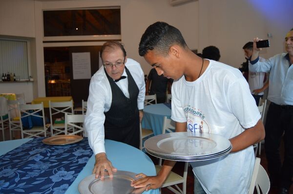 projeto-jovem-chef-oferece-nova-perspectiva-para-jovens-do-centro-beneficente-maria-abegahir