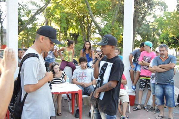 1-batalha-do-general-movimentou-praca-general-osorio-neste-domingo