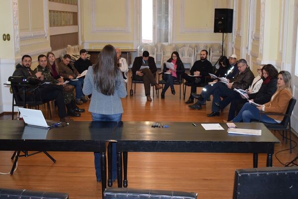 atividades-do-mes-da-juventude-comecam-a-ser-discutidas-e-deverao-ser-realizadas-em-conjunto-com-entidades