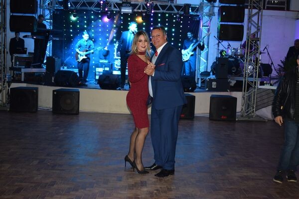 baile-municipal-beneficente-e-sucesso-mais-uma-vez