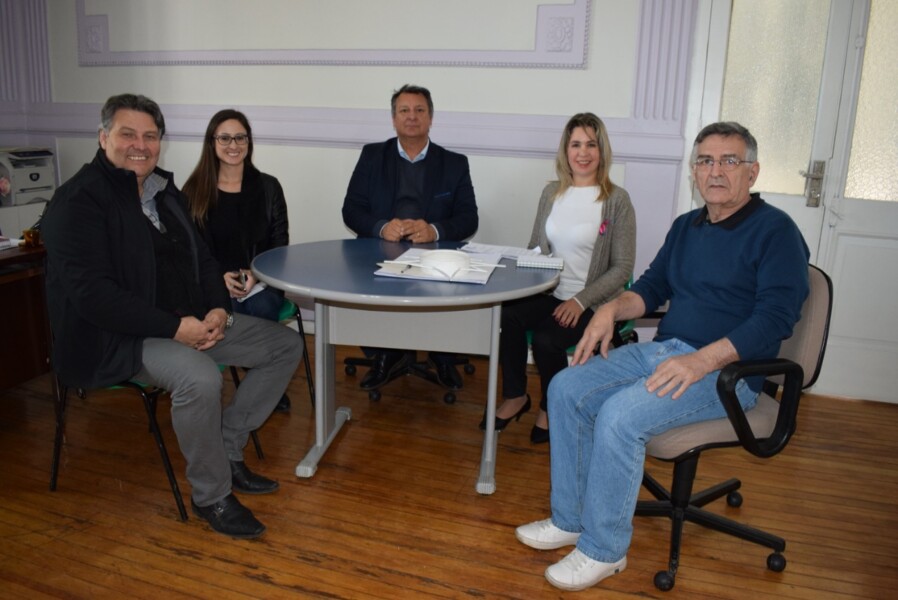 prefeitura-e-acil-elaboram-programacao-natalina