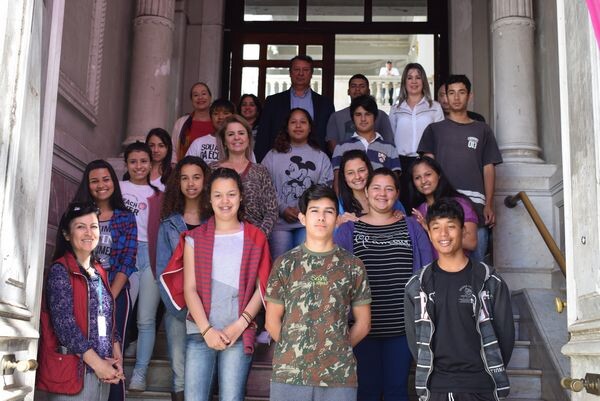 alunos-da-escola-celia-irulegui-participam-do-projeto-turismo-nas-escolas