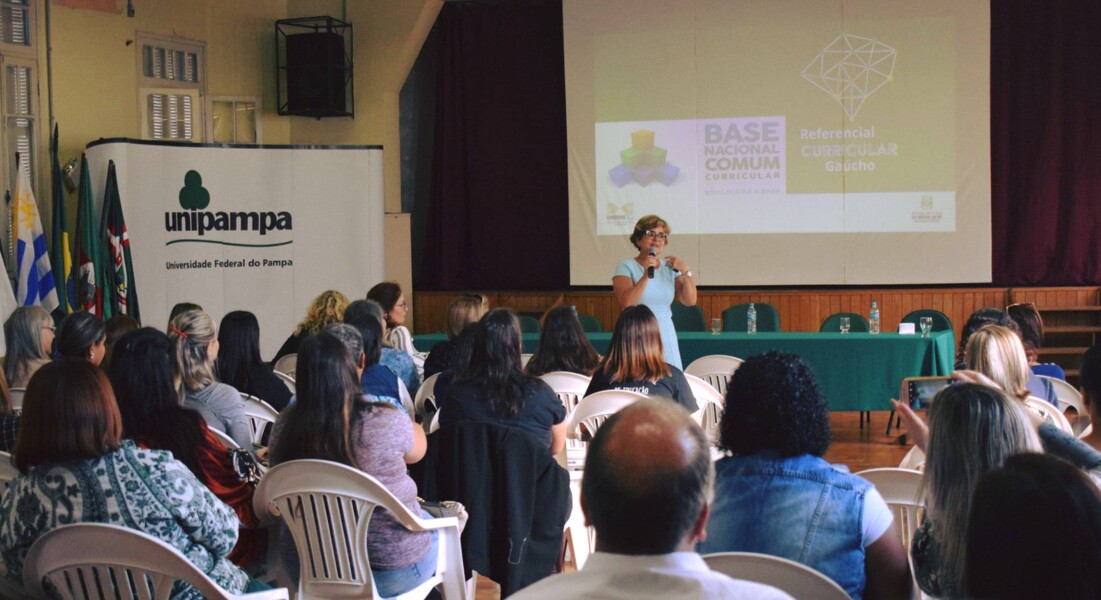 palestra-marca-a-abertura-do-ano-letivo-2019