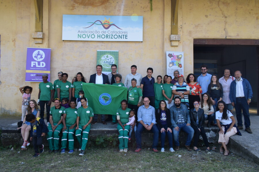 galpao-de-reciclagem-da-associacao-de-catadores-novo-horizonte-e-inaugurado
